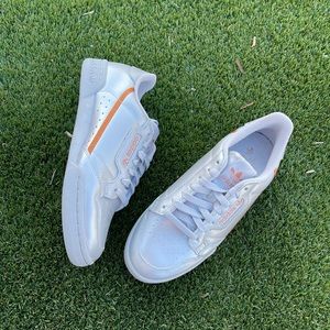 BRAND NEW WOMENS ADIDAS SNEAKERS 👟